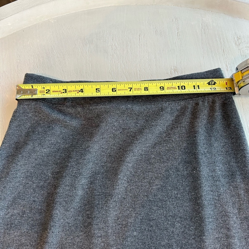 Anthropologie Grey Pencil Skirt XS Pull On Stretch Minimalist Nuetral - Picture 2 of 7
